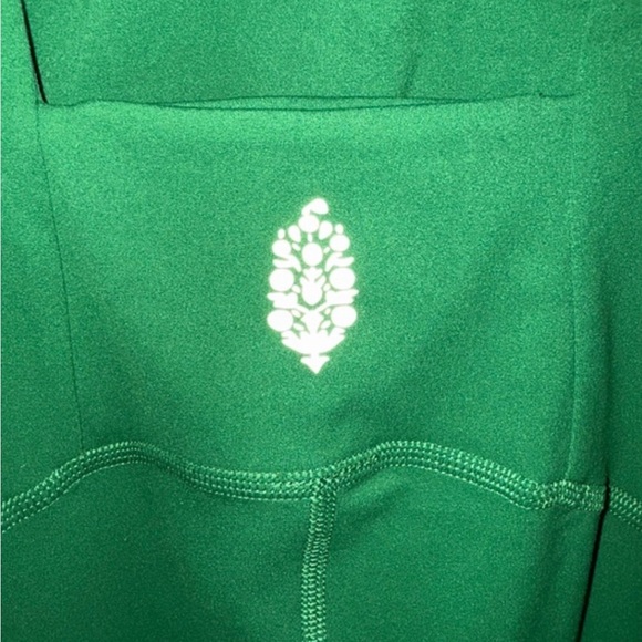 Free People FP Movement Never Better Onesie Green NWT Size Small - Picture 10 of 11